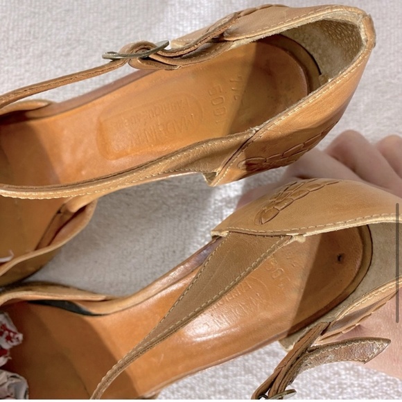 Vintage Made In Brazil Light Tan Leather Pointed Toe Heels 7.5 - Picture 8 of 16